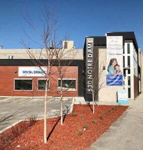 dental dreams building - dentist near me winnipeg